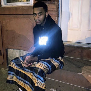 Meet your Posher, Isaac